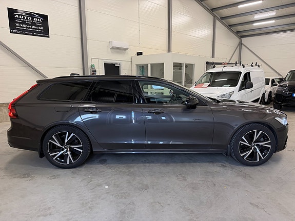 Volvo V90 9 of 30