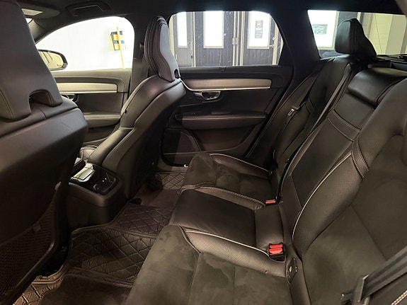 Volvo V90 16 of 30