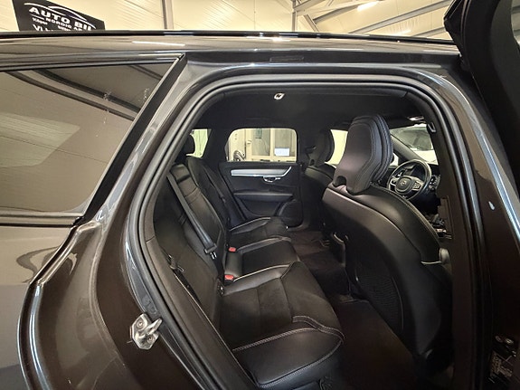 Volvo V90 14 of 30