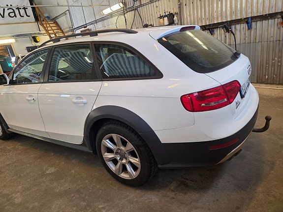 Audi A4 allroad 8 of 17