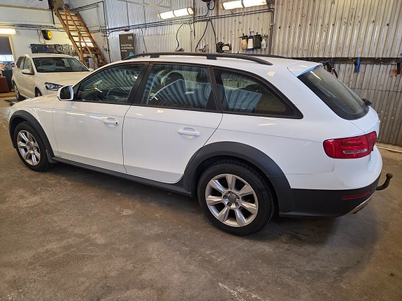 Audi A4 allroad 9 of 17