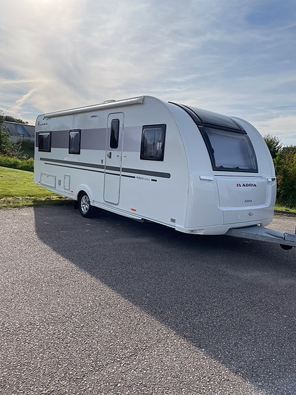 Adria Adora 613 UL 2 of 8