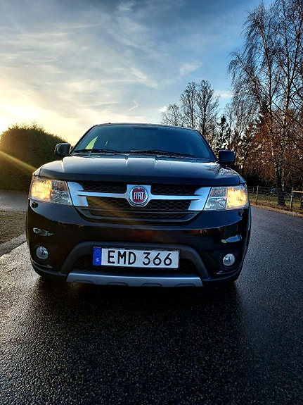 Fiat Freemont 2 of 22