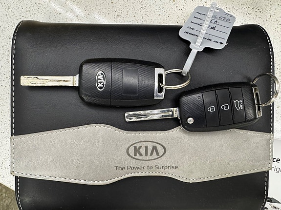 Kia Ceed 22 of 22