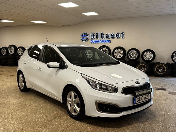 Kia Ceed 4 of 22