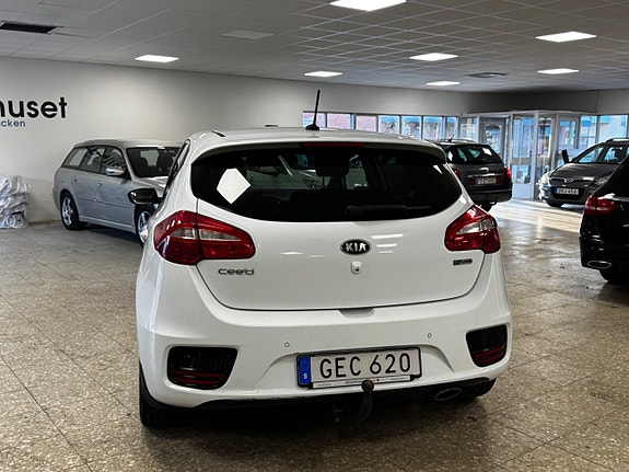 Kia Ceed 9 of 22