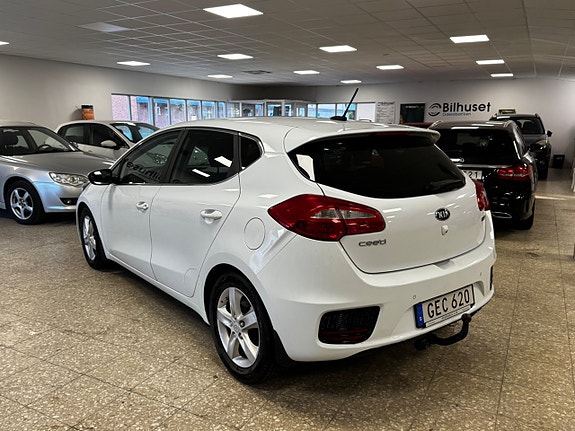 Kia Ceed 10 of 22
