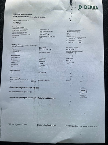 Skoda Superb 9 of 12