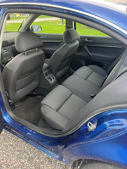 Skoda Superb 5 of 12