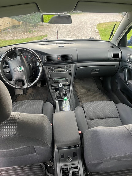 Skoda Superb 4 of 12