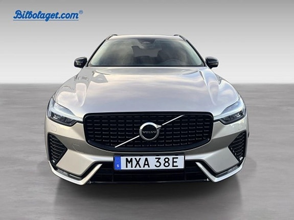 Volvo XC60 2 of 20