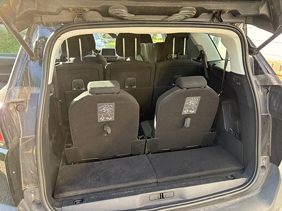 Peugeot 5008 6 of 7