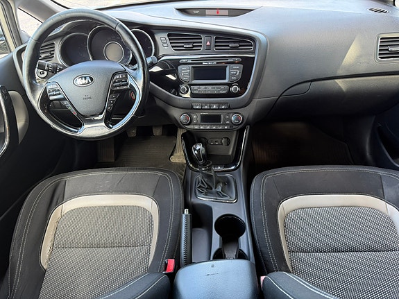 Kia Ceed 8 of 14