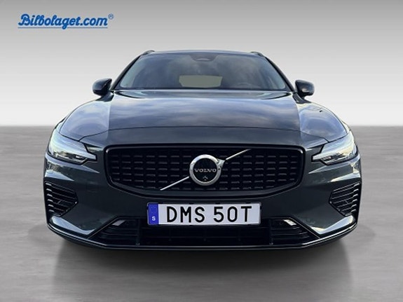 Volvo V60 2 of 20
