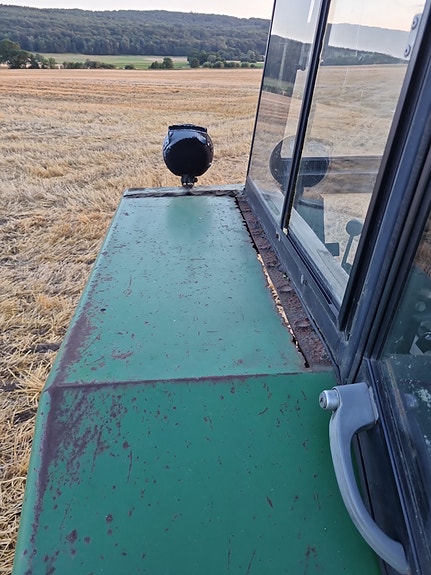 John Deere 3130 6 of 9