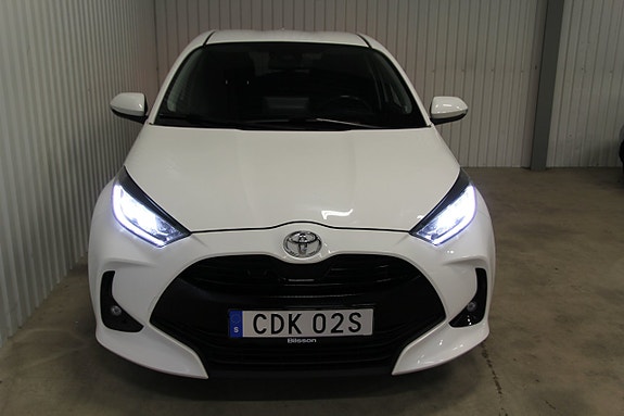 Toyota Yaris 4 of 20