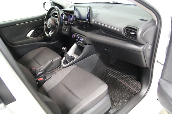 Toyota Yaris 11 of 20
