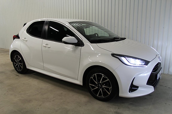 Toyota Yaris 7 of 20