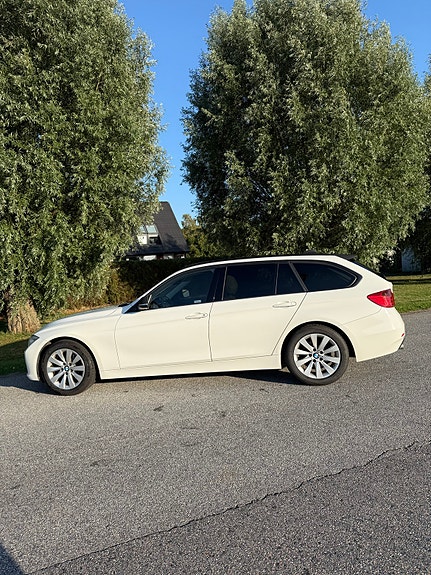 BMW 318d 3 of 9
