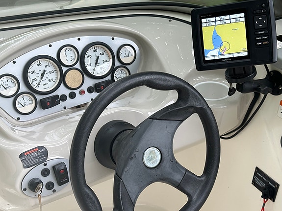 Glastron MX175 med 135 hk Volvo Penta 3.0 GLP-E 9 of 23