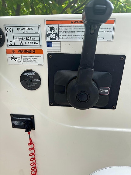 Glastron MX175 med 135 hk Volvo Penta 3.0 GLP-E 15 of 23