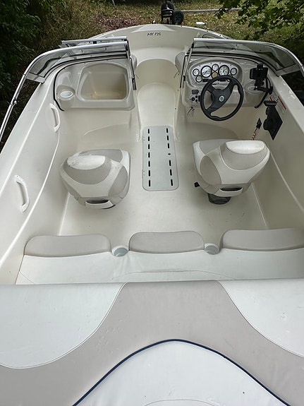 Glastron MX175 med 135 hk Volvo Penta 3.0 GLP-E 14 of 23