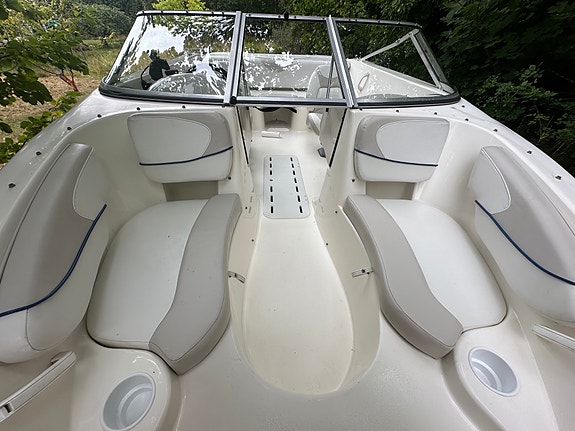 Glastron MX175 med 135 hk Volvo Penta 3.0 GLP-E 2 of 23