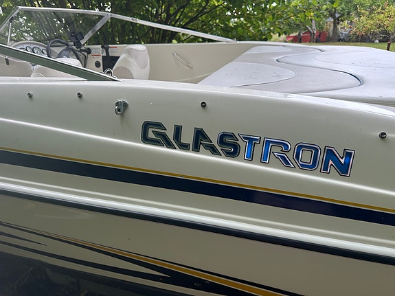 Glastron MX175 med 135 hk Volvo Penta 3.0 GLP-E 16 of 23