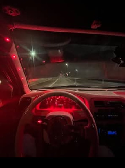 Nissan King Cab 5 of 8