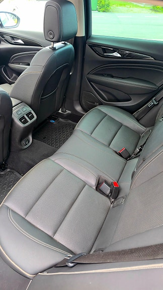 Opel Insignia 9 of 15