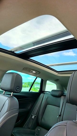 Opel Insignia 10 of 15