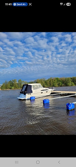 Bayliner 2655 widebody hardtop 12 of 12