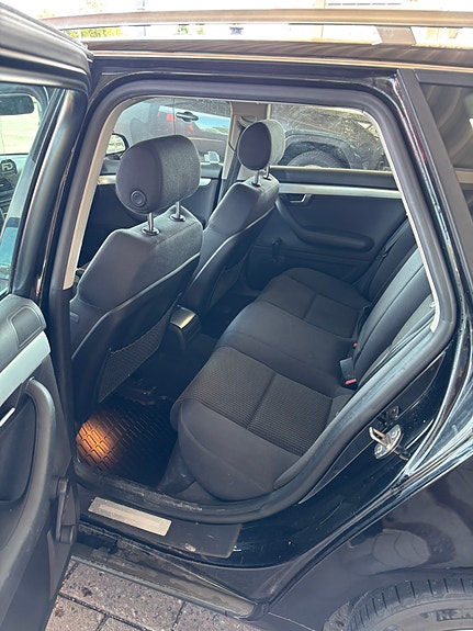 Audi A4 10 of 14