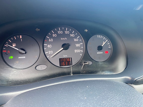 Renault Clio 6 of 6