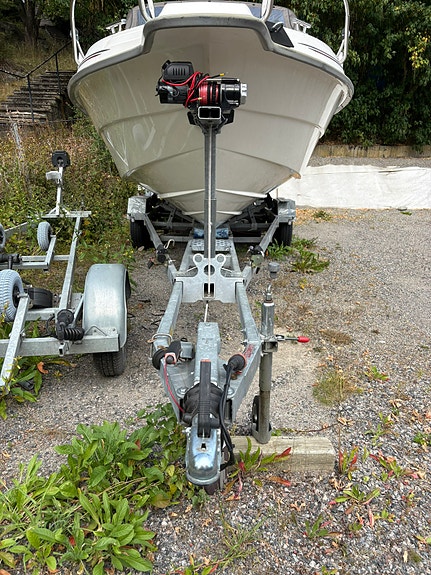 HR 602 BR Yamaha 130 hk – 346 h – välutrustad – trailer finns 6 of 10
