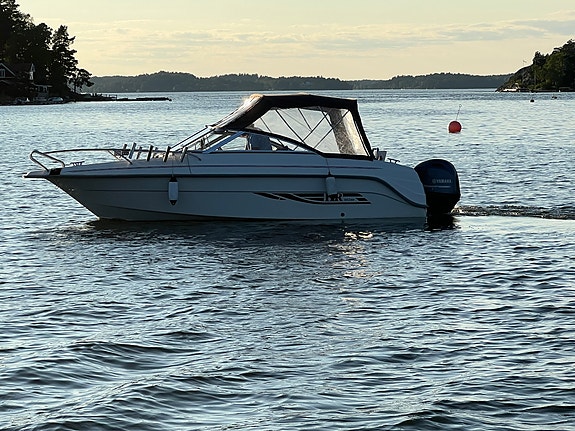 HR 602 BR Yamaha 130 hk – 346 h – välutrustad – trailer finns 3 of 10