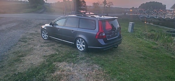 Volvo V70 7 of 7
