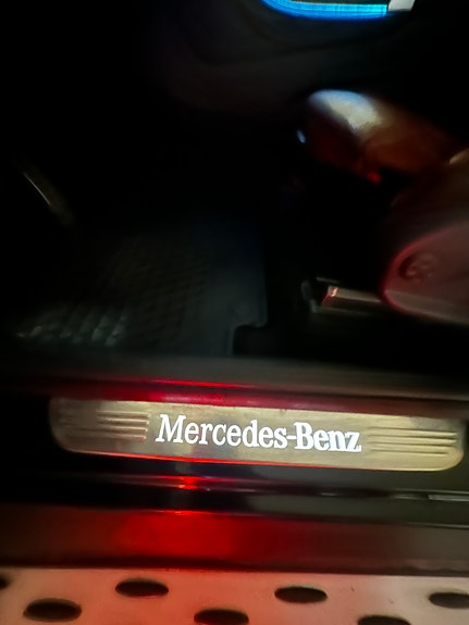 Mercedes-Benz GLC220 d 13 of 21