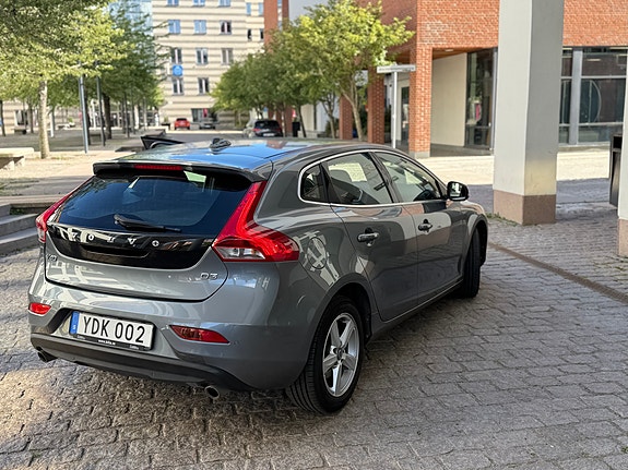 Volvo V40 2016