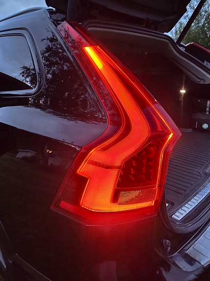Volvo V90 Cross Country 3 of 14