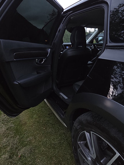Volvo V90 Cross Country 11 of 14