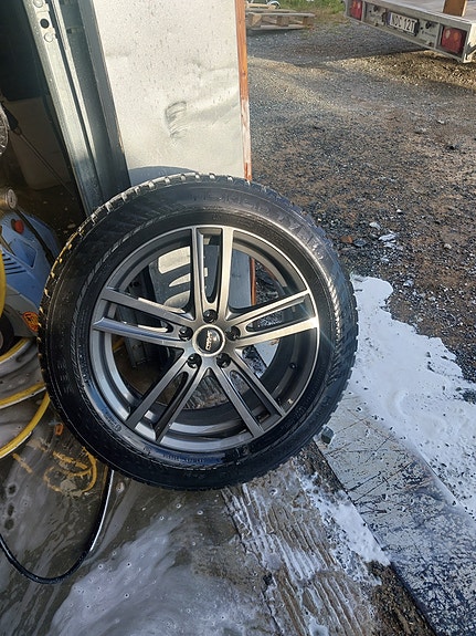 Volvo V90 Cross Country 15 of 15