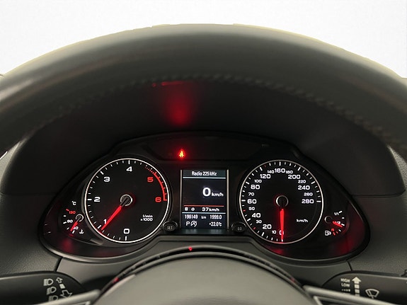 Audi Q5 15 of 26