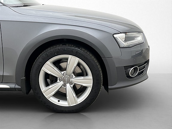 Audi A4 allroad 30 of 30