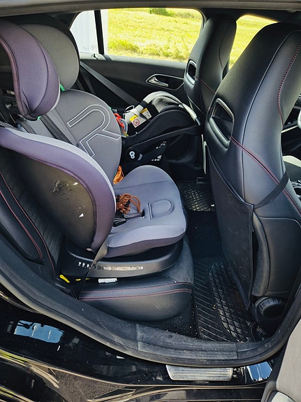 Mercedes-Benz CLA180 d 12 of 23