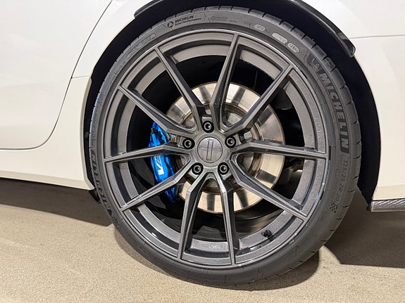 Cadillac CTS-V 17 of 20