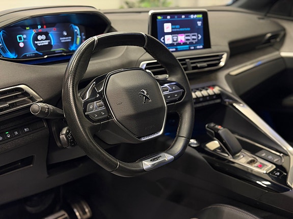 Peugeot 3008 13 of 27