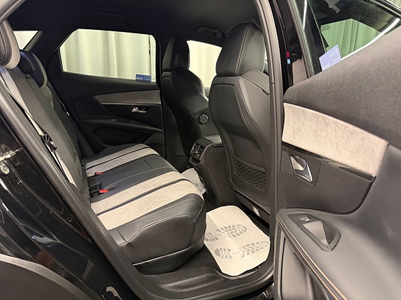 Peugeot 3008 10 of 27
