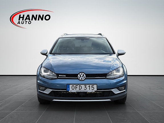 Volkswagen Golf Alltrack 8 of 30