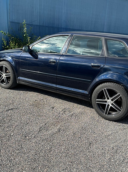 Audi A3 3 of 5